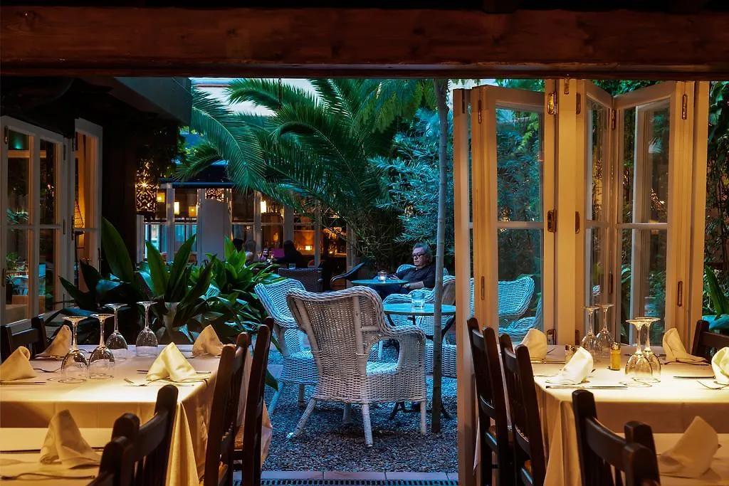 Hotel Vostra Llar パラモス 3*,  スペイン